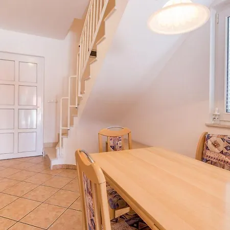 Apartment Grosse Terrasse 200 Meter Zum *