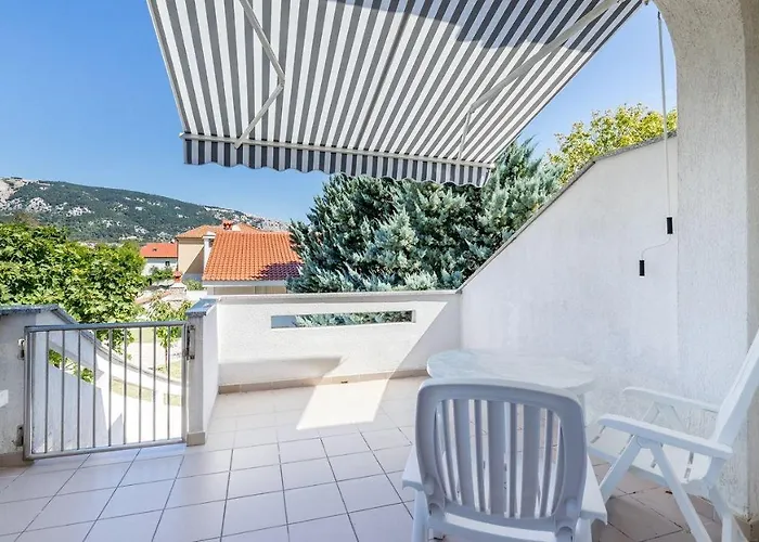 Grosse Terrasse 200 Meter Zum * Baska (Krk)